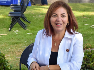 Rep. Linda Sánchez (D-CA-38)